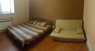 Гостиница Guest House On Nakhimova Ялта Улучшенный четырехместный номер-1
